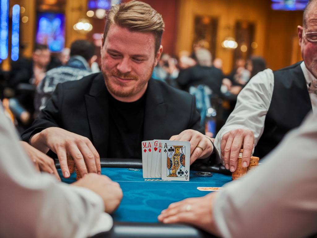 Puinte flush poker: the ultimate high hand explained 🃏